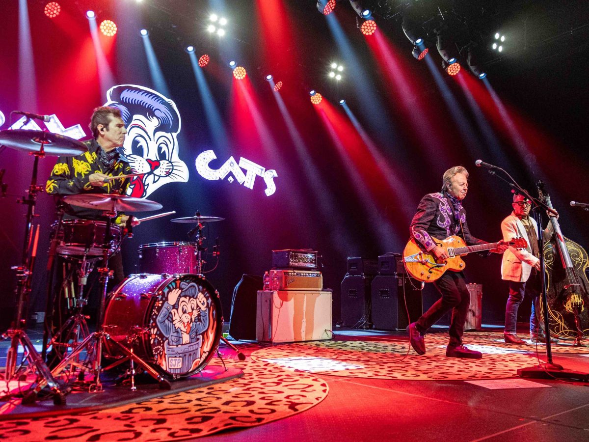 Concert Photos: Stray Cats in Fine Form at Northfield Park Racino