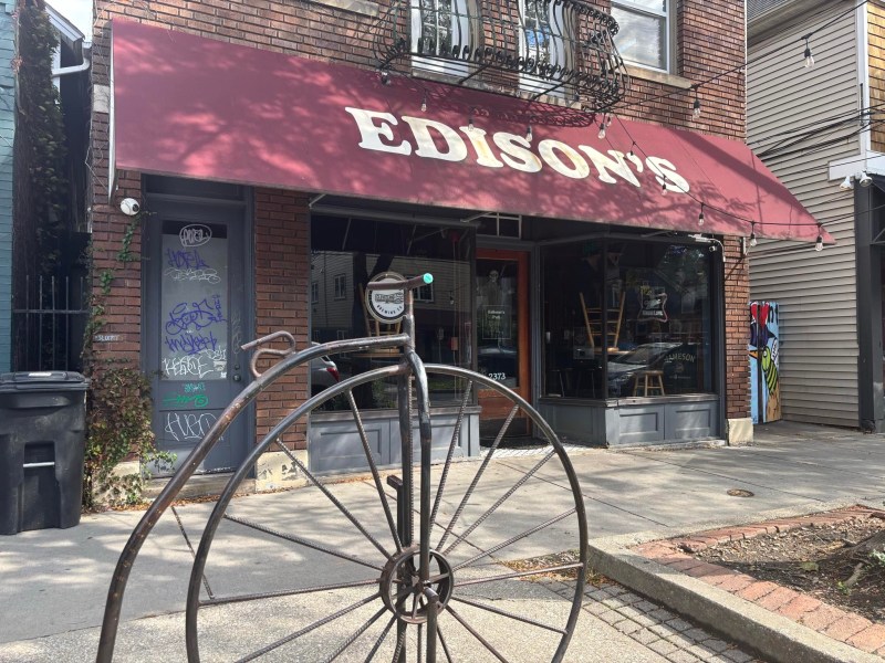 Edison's Pub