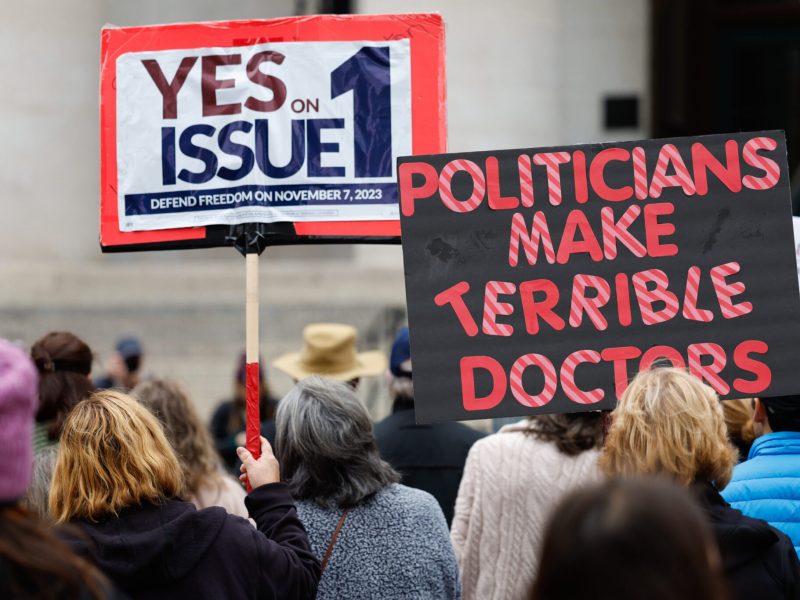 A group of pro-choice protestors.