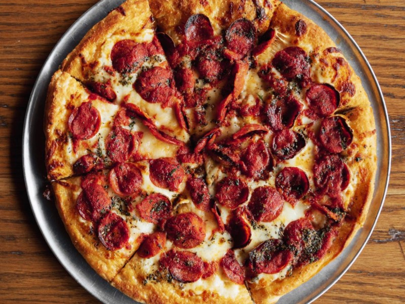 A pizza.